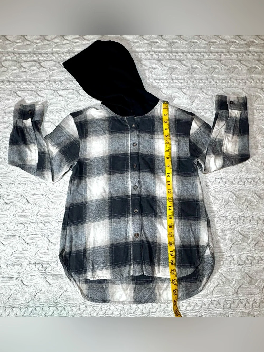 NWOT Old Navy Black & Cream Plaid Button-Up Shirt with w/Hood #1689